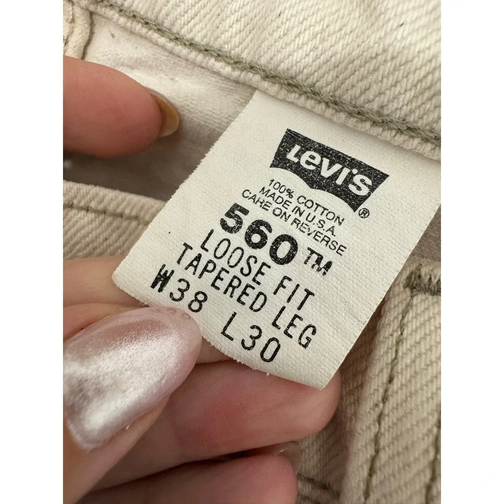 Vintage Levis 560 Loose Fit Tapered Leg Jeans Cream Orange Tab Made in USA 38x30